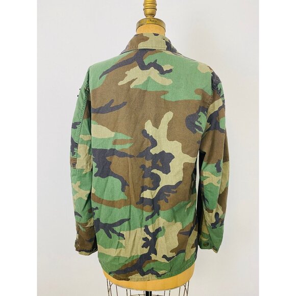 Vtg US Army Woodland Camouflage Combat Coat, L, Camo Jacket, 6 Point Star Patch - Picture 2 of 9